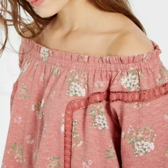 Juniors Floral Off The Shoulder Peasant Top - Picture 2 of 3